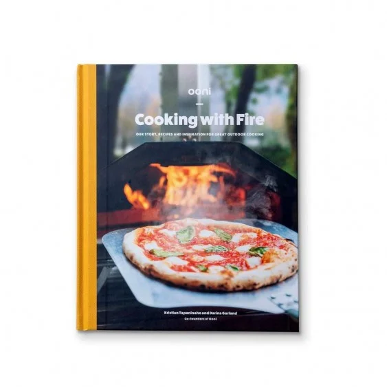 Ooni: Cooking with Fire Cookbook