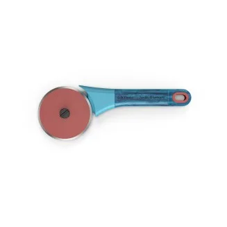 Gozney x Hedley & Bennett Pizza Cutter | ready to slice brilliant pizza