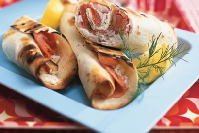 Weber Recipe BBQ Demo - Grilled Smoked Salmon Wrap